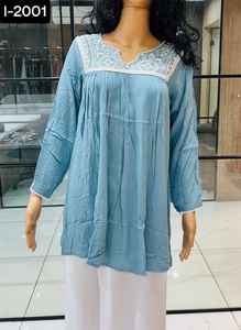 Kurti corto de estilo étnico y moderno indio y túnica con trabajo de bordado Top elegante con talla grande disponible para ropa informal - Product Image 6