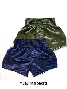 กางเกงมวยไทยขาสั้นระบายอากาศน้ำหนักเบาสำหรับมืออาชีพออกแบบโลโก้ได้ตามต้องการ - Product Image 4