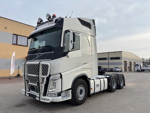 CAMIÓN VOLVO FH 540 USADO, AÑO 2017, 738300 KM, 460 CV, 10,837 CCM, DIÉSEL, EURO 6, TRANSMISIÓN AUTOMÁTICA 6X4 - Product Image 3
