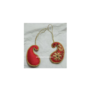 Adorno Navideño Colgante para Árbol de Navidad, Bordado a Mano con Zari y Cuentas, de la Mejor Calidad, Personalizable, Artículos de Decoración para Fiestas Navideñas - Product Image 1