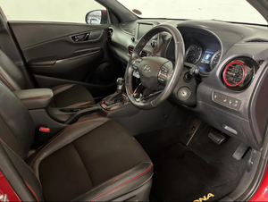 Voiture d'occasion de qualité et abordable, Hyundai Kona 2.0 Executive Auto 2020, conduite à droite - Product Image 4