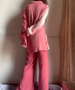 Nouvelle mode 2 pièces pour femmes ensemble cravate teinture coton crêpe chemise taille haute pantalon large bouton décoration manches longues naturel - Product Image 2