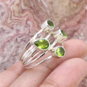 แหวนพลอยเพอริโดสีเขียวสี่ชิ้นแหวนของขวัญสุดหรูสำหรับผู้หญิงเด็กผู้หญิงเครื่องประดับเงินสเตอร์ลิง925งานแต่งงานขายส่งจำนวนมาก - Product Image 3