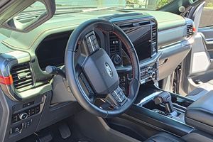 Voiture d'occasion fiable 2025 Fo-rd F-150 Raptor 450 ch V6 biturbo - Product Image 2