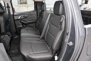 ISUZU DMAX PICKUP d'occasion en excellent état, Pick-up moyen, Diesel, Boîte manuelle/AMT, 1.9T 177 ch L4, Consommation complète 7.4-7.6L/100km F - Product Image 6