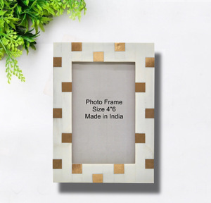 Marco de fotos de madera de latón de resina con incrustaciones de hueso de calidad de exportación clásica para decoración del hogar y sala de estar artículo de Regalo perfecto - Product Image 1