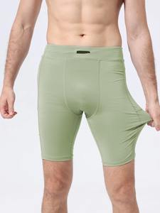 Shorts de course à compression ajustés pour hommes en gros personnalisés Séchage rapide Shorts d'entraînement athlétique Shorts de gym - Product Image 5