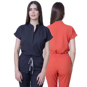 Ensembles d'uniformes de gommage essentiels avec haut à manches courtes ventilé et coutures à col montant durables - Product Image 5