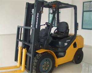 รถยกดีเซลขับเคลื่อนสี่ล้อ 3 ตัน รุ่นขายดีที่สุด - Product Image 3