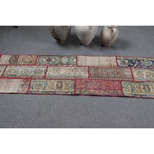 Alfombra Vintage de 1.9x6.7 pies, Alfombra Turca, Alfombra de Lana con Diseño Floral Rojo y Azul - Product Image 3