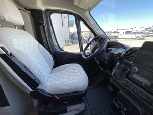 Caravane de luxe d'occasion 2025 Entegra Coach Ethos 20E – Remorque de camping-car, caravane, camping-car, motorhome - Product Image 4
