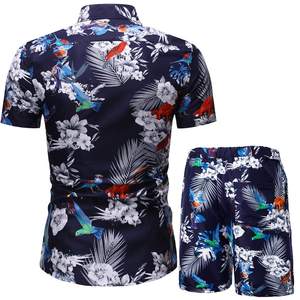 Streetwear d'été décontracté et respirant pour hommes ensembles de 2 pièces imprimés de haute qualité t-shirt à manches courtes et short en polaire - Product Image 2