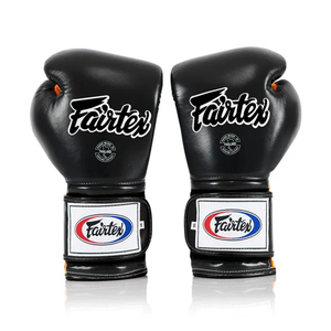 Guantes de Boxeo Muay Thai Fairtex Negros y Naranjas, Hechos a Medida, Transpirables, de Cuero PU, para Sparring y Combate - Product Image 2