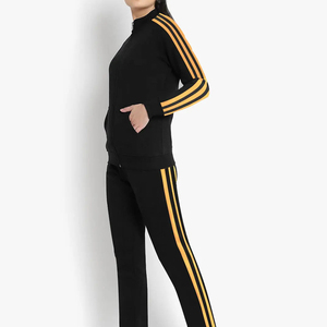 Vente en gros de vêtements sportifs pour femmes, survêtement en éponge avec impression de lettres, ensemble de sport de 2 pièces, survêtements pour femmes - Product Image 1
