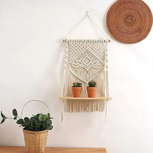 Estante colgante de pared de macramé de primera calidad, decoración Bohemia para el hogar con atractivos estantes de macramé, patrón de naturaleza muerta - Product Image 5