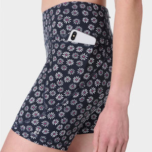 Shorts Deportivos Personalizados para Mujer, 100% Poliéster, Transpirables, Sin Costuras, Cintura Alta, Elásticos, para Yoga, con Bolsillo - Product Image 3