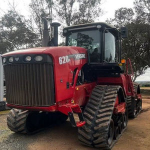 Tracteur sur chenilles polyvalent Massey-Ferguson 620, modèle 2017, d'occasion, 30-90 CV, pour les exploitations agricoles, avec moteur, boîte de vitesses et composants principaux de la transmission - Product Image 6