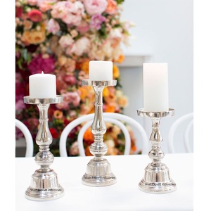 เชิงเทียนโลหะชุบทองสีเงินสำหรับงานแต่งงานที่บ้าน - Product Image 5
