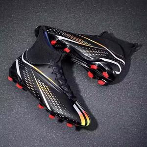 Zapatos de fútbol de Interior de alta calidad para hombre Fabricante deportivo original Botas de fútbol con plantilla de goma para verano e invierno - Product Image 1
