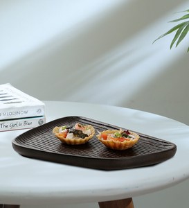 Plateau de service en bois fabriqué à la main personnalisé pour la vaisselle et la vaisselle de restaurant à bas prix - Product Image 2