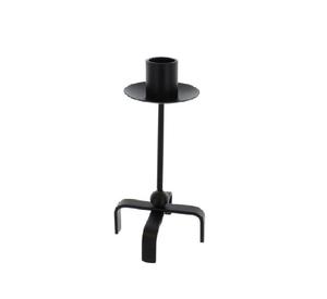 Portavelas de hierro negro con diseño de desplazamiento elegante con detalles artesanales ideal para bodas rústicas e interiores acogedores - Product Image 6