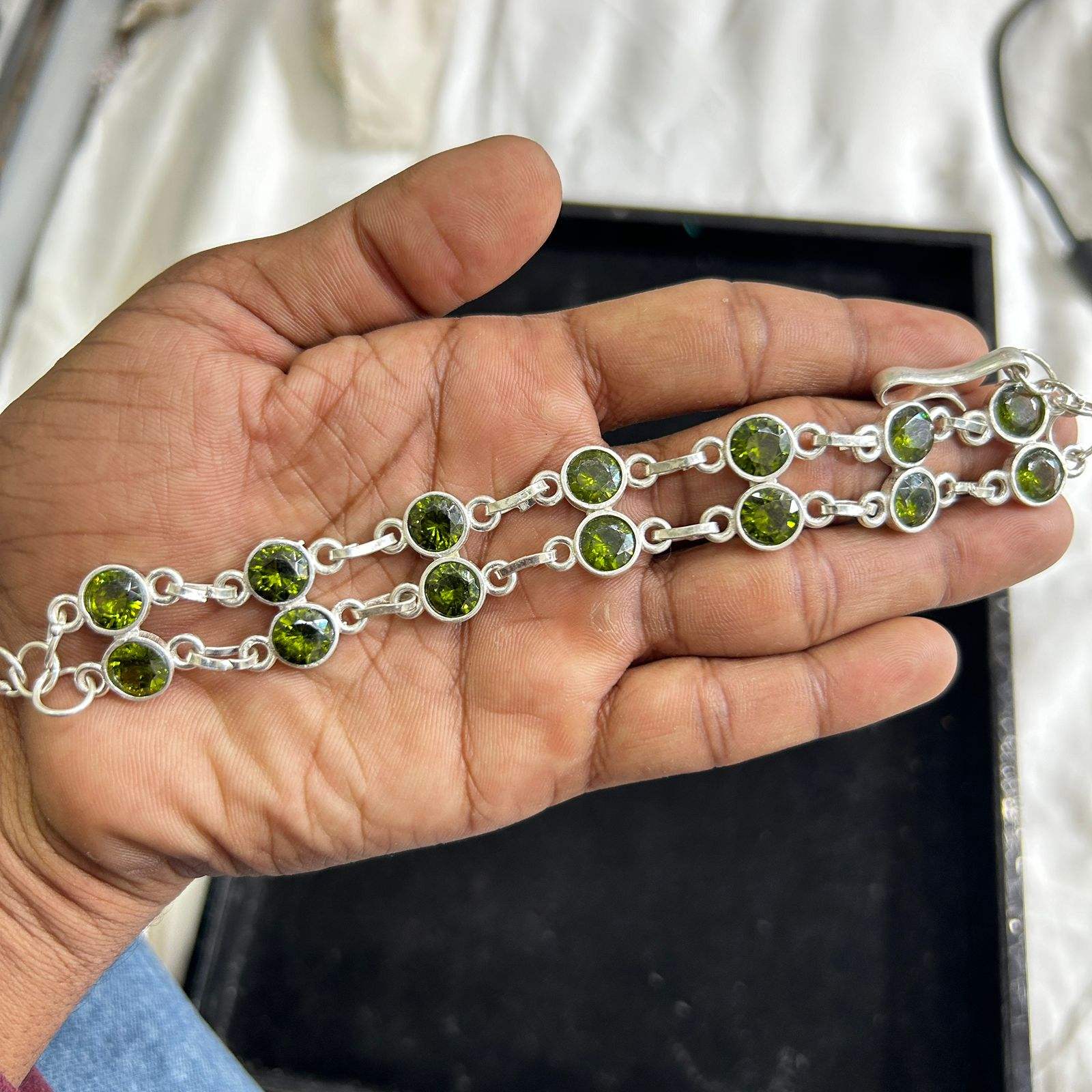 สีเขียว