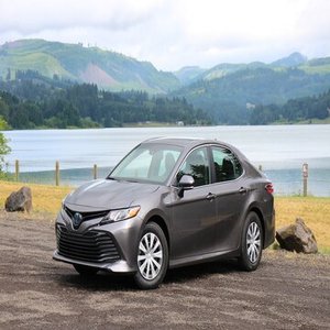 Camrys Usados, Motor Doble 2.5hg, Sedán de Lujo Híbrido, Autos Eléctricos, Transmisión Automática E-CVT, Bajo Kilometraje, Precio Económico en Venta - Product Image 4