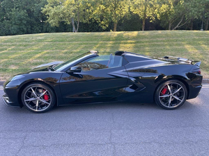 CHEVROLET CORVETTE STINGRAY 6.2 V8 3LT DCT 2023 d'occasion, conduite à gauche/droite - Product Image 3