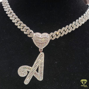 Colgante inicial con cierre de corazón de diamante cuadrado helado con diamantes cultivados en laboratorio VVS en joyería de Hip Hop de Plata de Ley 925 - Product Image 3