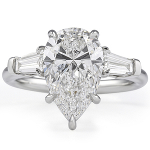 Bague à trois pierres en diamant de laboratoire de forme poire de 3,01 à 3,50 carats, collection élégante de bagues en diamant pour fiançailles, fête, mariage - Product Image 1
