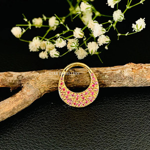 14K Oro Sólido Rubí Natural Zig Zag Septum Piercing Joyería Fina. - Product Image 4