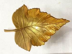 Vente chaude, design moderne, plateau de service en forme de feuille pour la décoration de la maison, table, hôtel, restaurant en aluminium - Product Image 4