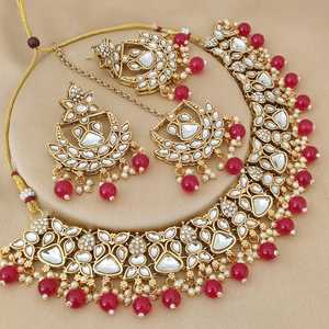 สร้อยคอทองเหลืองคุณภาพพรีเมียมประดับเพชรคันดัน พร้อมต่างหูและมงกุฎสำหรับผู้หญิง เหมาะสำหรับงานแต่งงานและโอกาสพิเศษ - Product Image 3