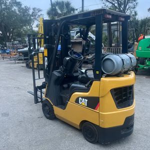 Oferta Exclusiva de Subasta para Montacargas 2C3000 con Neumáticos de Amortiguación, Capacidad de Carga de 3000 Libras - Product Image 6