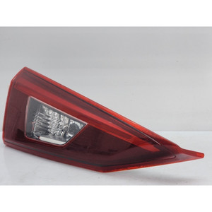 LUZ DE FRENO TRASERA IZQUIERDA INTEGRADA EN LA PUERTA MAZDA 3 Serie B45A513G0 SHY1 (13>) - Product Image 3