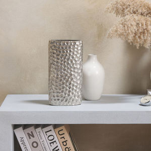 Jarrones de flores de mesa de diseño martillado de Color plateado para decoración del hogar jarrones de macetas de aluminio de alta calidad para decoración para sala de estar - Product Image 1