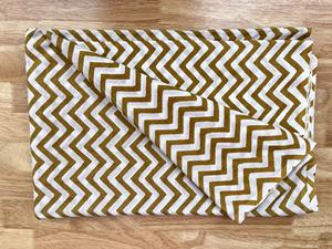 Tissu imprimé en blocs sur mesure fabriqué à partir de coton 100% adapté à l'ameublement de maison vêtements conceptions personnalisées également - Product Image 3