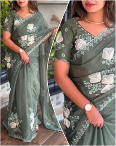 Belle tenue tendance chemisier saree en soie cristal de haute qualité avec main et paillettes brodées et fil de travail exportateur indien - Product Image 2