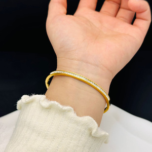<span class=keywords><strong>Bracelet</strong></span> en acier inoxydable entièrement serti <span class=keywords><strong>de</strong></span> diamants, bijoux pour femmes, simple et <span class=keywords><strong>de</strong></span> haute qualité, vente chaude - Product Image 3
