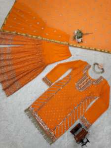 Costumes Sharara de créateur avec broderie et paillettes Vêtements ethniques élégants pour les mariages, les fêtes et les célébrations festives - Product Image 6