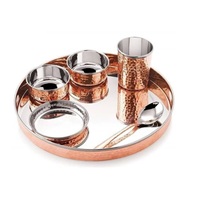 Ensemble de thali en acier inoxydable au design moderne, écologique, avec logo personnalisé, incrustation dorée, forme ronde, vaisselle pour usage hôtelier