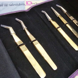แหนบถอนขนตาปลอมสแตนเลสแบบมืออาชีพฉลากแบบเส้นแบบกำหนดเองแผ่นทอง - Product Image 1