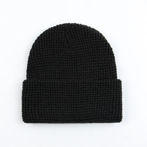 Wholesale Custom Unisex black Beanie Warm Stretchable Minimalist <b>Winter</b> <b>Hat</b> <b>Men</b> Soft Warm Cuffed Beanie Knitted Skull beanie - Product Image 1