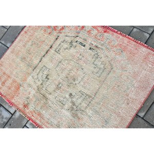 Turkish Rug 2.2x2.9 ft, <b>Red</b> Gray Southwestern <b>Wool</b> Vintage Rug - Product Image 5