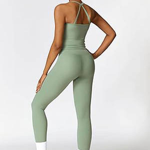 Soutien-gorge et legging de fitness respirants pour la gym Ensemble de yoga fabriqué au Pakistan Ensemble 2 pièces pour femmes - Product Image 4