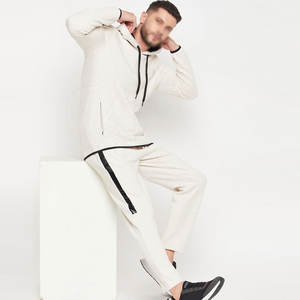 Chándales de hombre de alta calidad Ropa de invierno de secado rápido Ropa de etiqueta privada al por mayor para adultos - Product Image 4