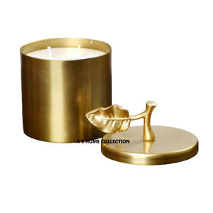 Porte-bougie rond doré à découpe laser avec design moderne et articles décoratifs pour la maison et les hôtels - Product Image 3