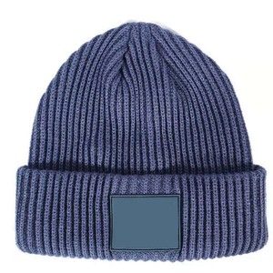Gorro gráfico con letras 2025, gorros de punto con diamantes de imitación ostentosos, gorro cálido de invierno con Calavera, gorro para hombre - Product Image 2