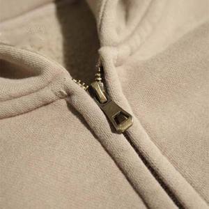 Sudaderas con capucha con cremallera para hombre transpirables de alta calidad a precio económico con logotipo y diseño personalizados con cremallera de alta calidad - Product Image 4