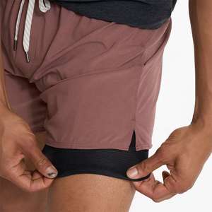 Shorts de sport personnalisés 2 en 1 à séchage rapide, légers, extensibles dans les 4 sens, avec cordon de serrage, en polyester et élasthanne, pour hommes - Product Image 2